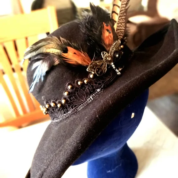 Sonni San Francisco | Accessories | Modified Vintage Sonni  display picture 1